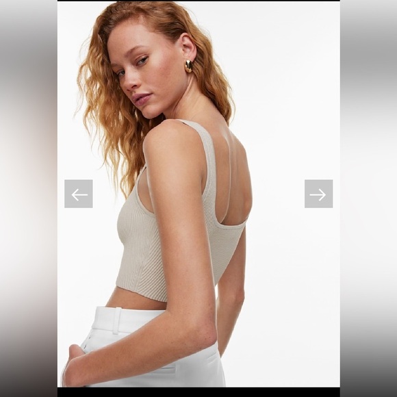 Babaton Aritzia Sculpt Knit
Squareneck Cropped Tank Taupe Size Small - Picture 11 of 12